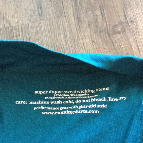 Running skorts - Picture 3 of 4